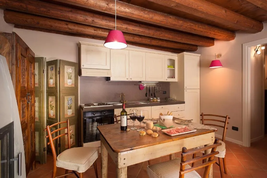 ****  Boutique Hotel Villa Dei Campi Гавардо Италия
